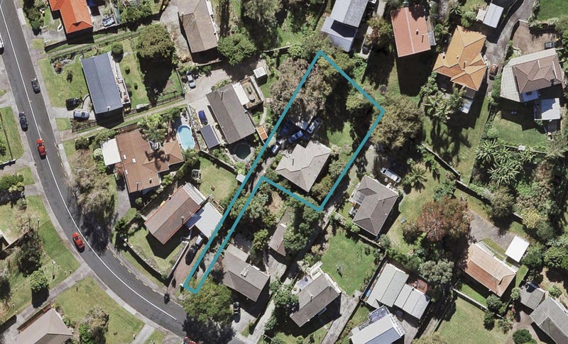32 Anich Road, Massey, Auckland - Carousel 1
