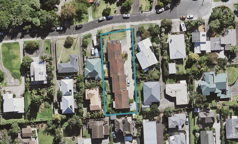 3/15 Zion Road, Birkenhead, Auckland - Carousel 1