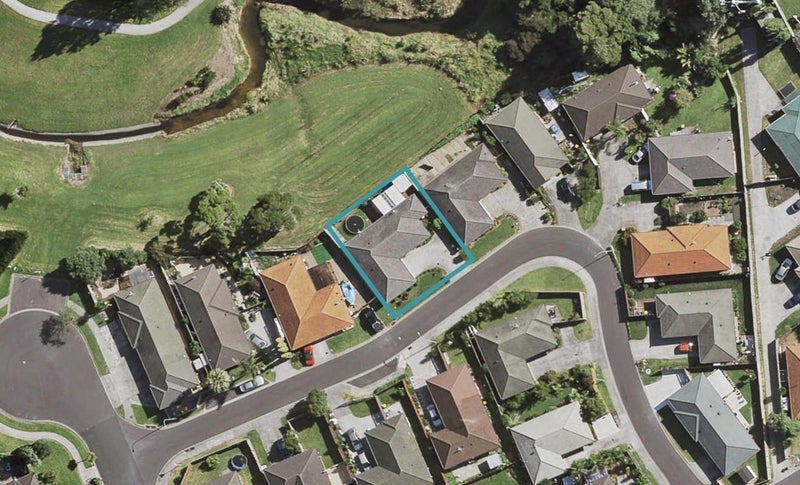 8 Gerona Crescent, Hillpark, Auckland - Carousel 1