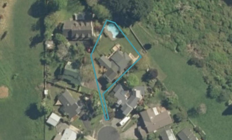 34 Marlowe Drive, Leamington, Cambridge - Carousel 1