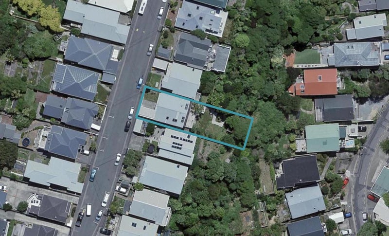 37 Overtoun Terrace, Hataitai, Wellington - Carousel 1