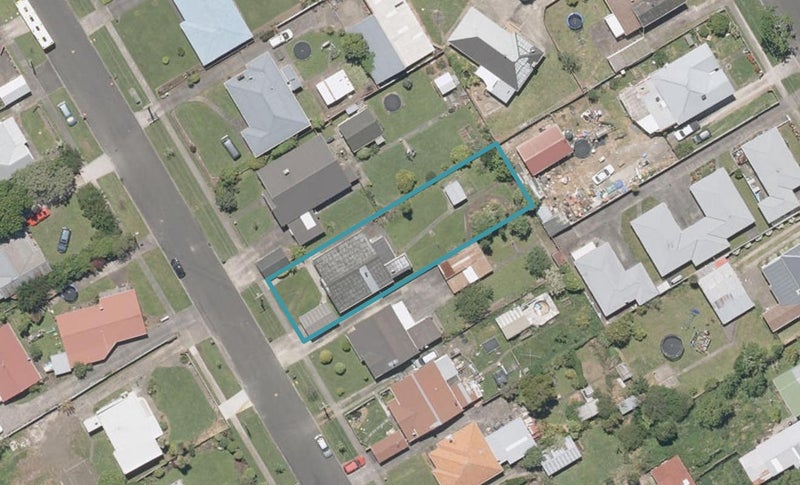 15 Kawakawa Street, Whanganui East, Whanganui - Carousel 1