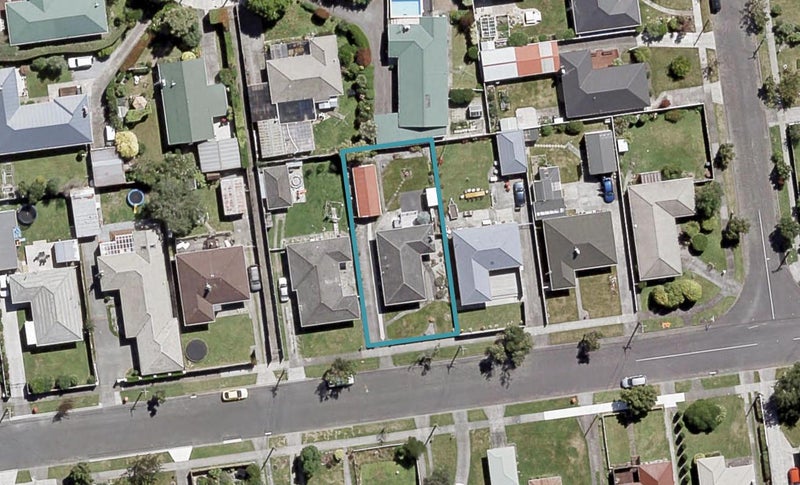87 Fraser Crescent, Elderslea, Upper Hutt - Carousel 1