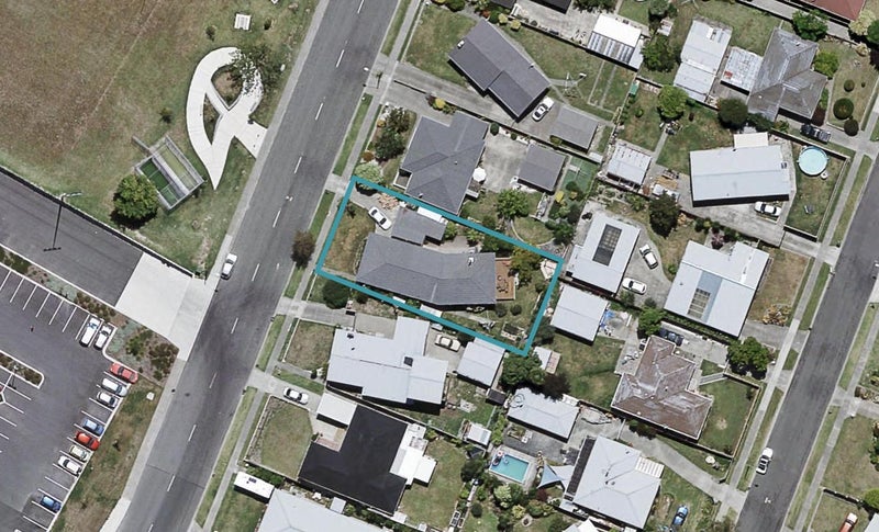 22 Leicester Avenue, Tamatea, Napier - Carousel 1