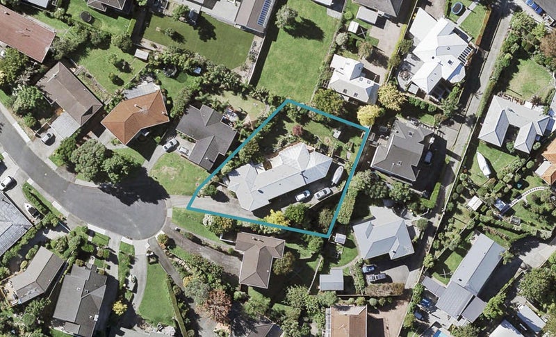 10 Hartles Place, Mellons Bay, Auckland - Carousel 1