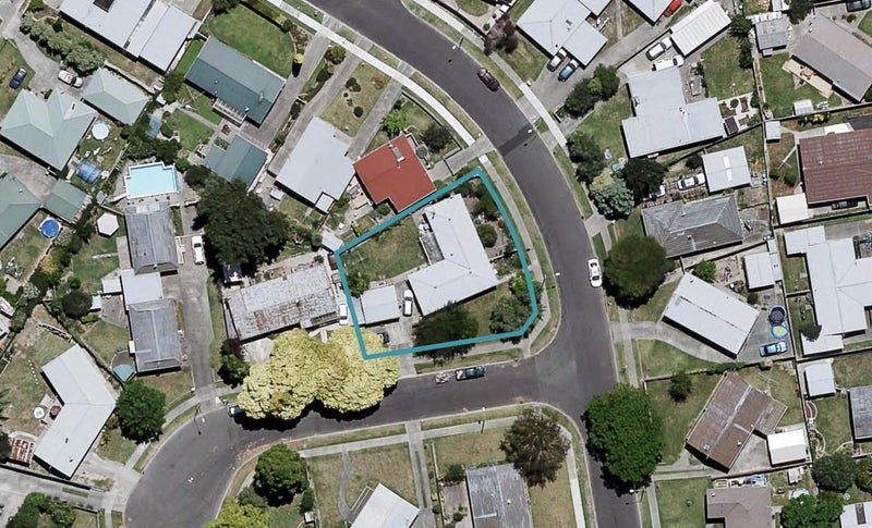 2 Saint Pauls Place, Tamatea, Napier - Carousel 1