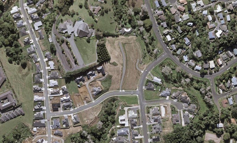 21A Garrett Drive, Whalers Gate, New Plymouth - Carousel 1