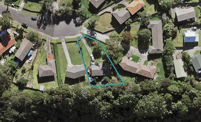 18 Hanui Place, Massey, Auckland - Carousel 1