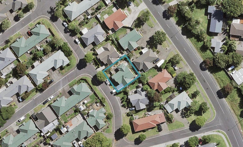 5 Hibernian Drive, Ranui, Auckland - Carousel 1