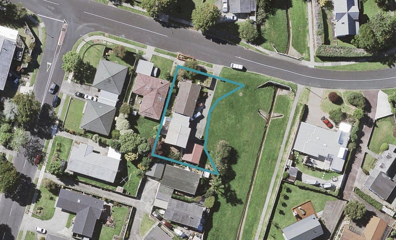 45B Kurnell Drive, Botany Downs, Auckland - Carousel 1