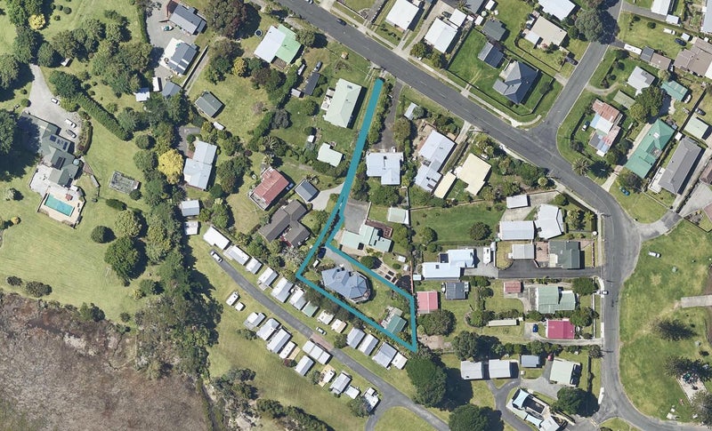 21 Athenree Road, Athenree, Waihi Beach - Carousel 1