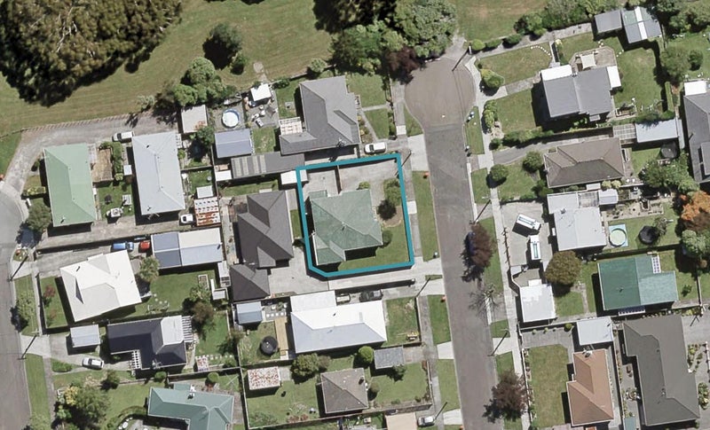9 WILLOW GROVE, Ebdentown, Upper Hutt - Carousel 1