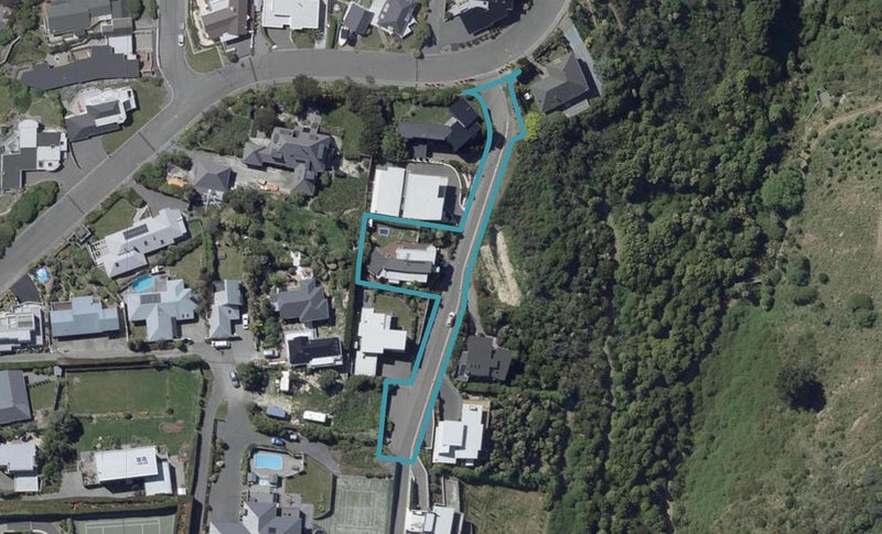 6 Law Lane, Mount Pleasant, Christchurch - Carousel 1