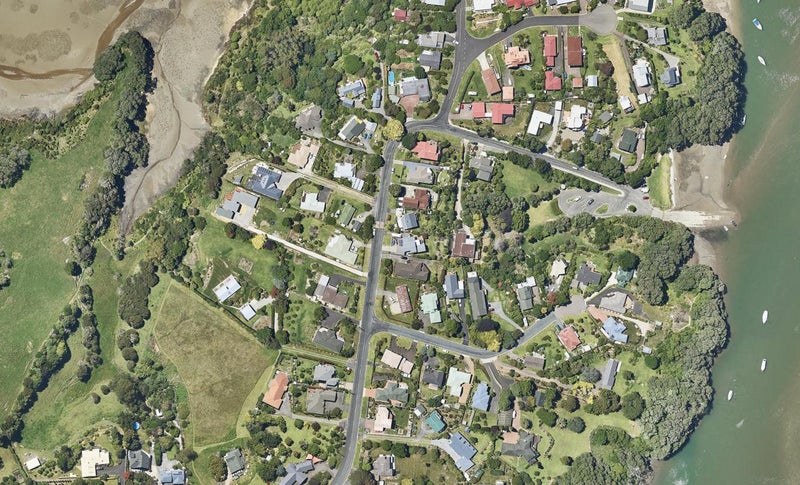 230 Tanners Point Road, Tanners Point, Katikati - Carousel 1
