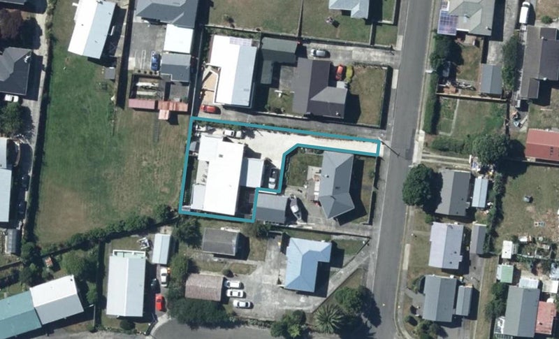 3A Te Arawi Street, Takapuwahia, Porirua - Carousel 1