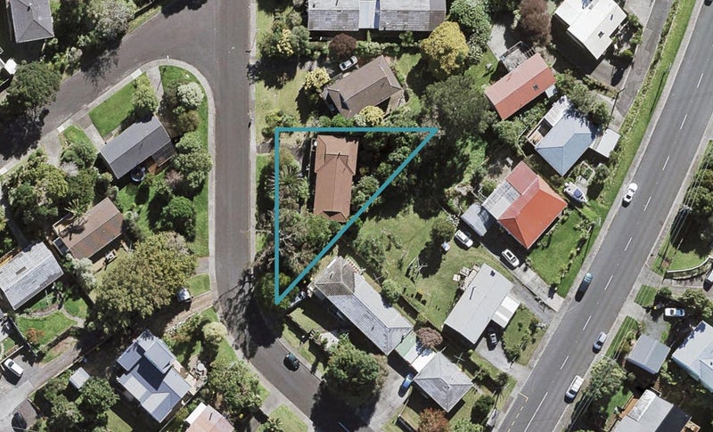 3 Leigh Terrace, Bayview, Auckland - Carousel 1