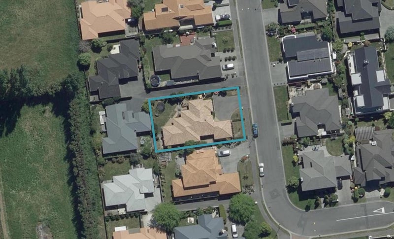 9 Brookfield Drive, Northwood, Christchurch - Carousel 1
