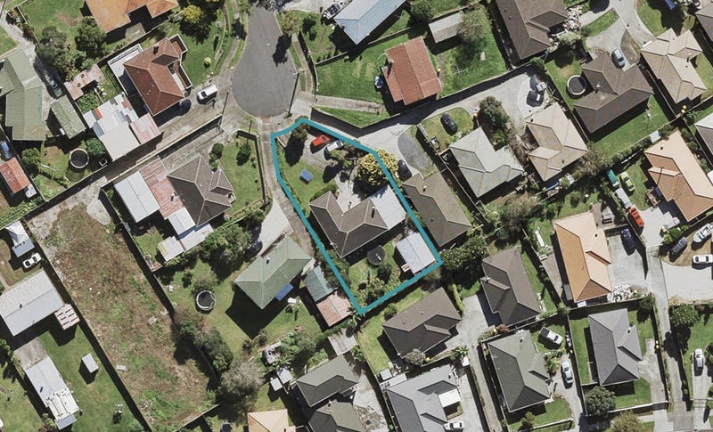 17 Burbridge Road, Favona, Auckland - Carousel 1