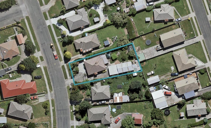 75 Lithgow Street, Glengarry, Invercargill - Carousel 1