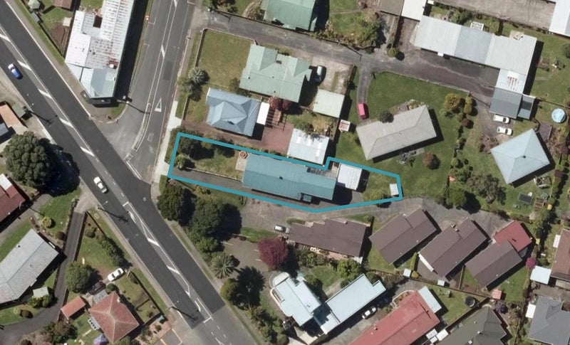 2 Mains Avenue, Kensington, Whangarei - Carousel 1