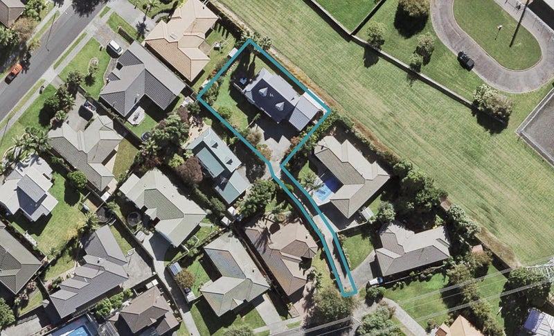16 Sample Road, Albany, Auckland - Carousel 1