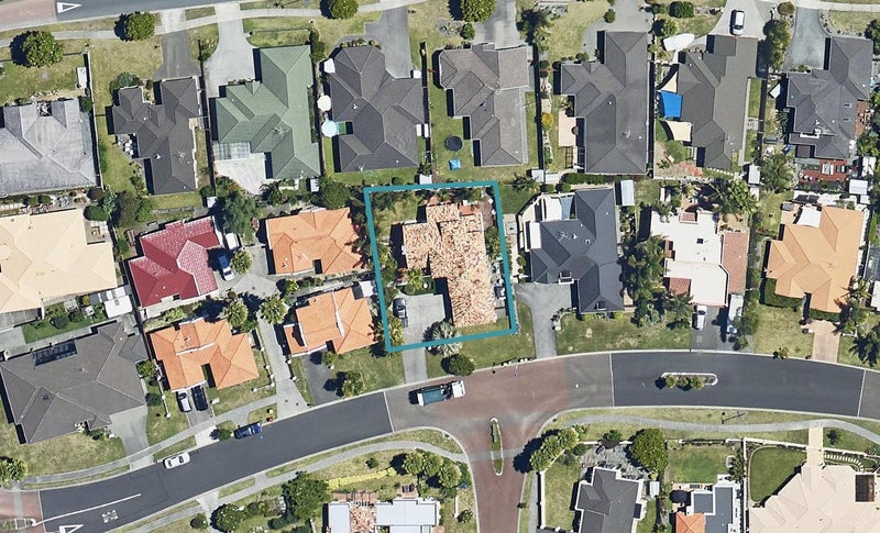 11 Sorrento Key, Papamoa Beach, Papamoa - Carousel 1