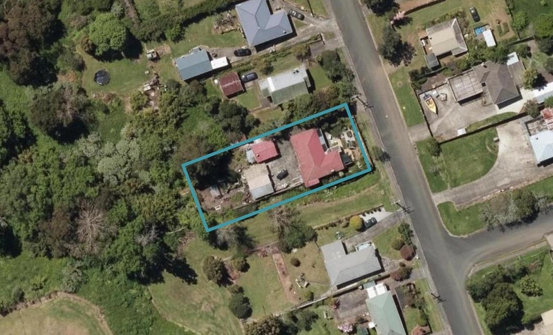 12 Charles Street, Kamo, Whangarei - Carousel 1