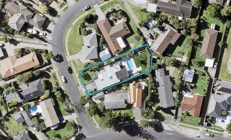 3 Mander Place, Bucklands Beach, Auckland - Carousel 1