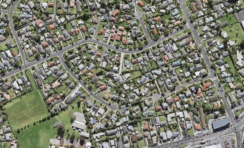 22 Vodanovich Road, Te Atatu South, Auckland - Carousel 1