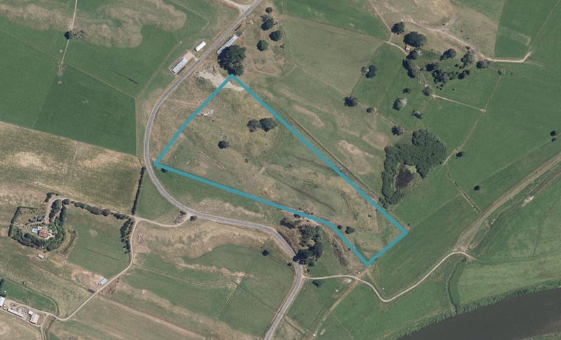 166 Himatangi Block Road, Foxton, Foxton - Carousel 1
