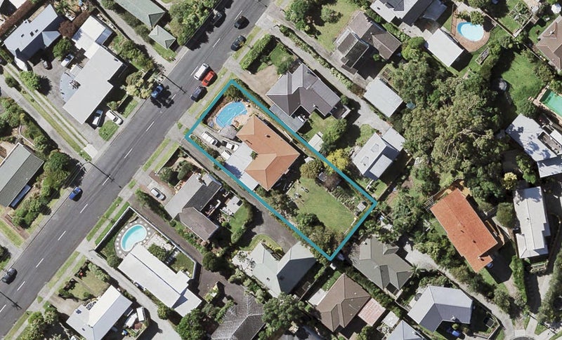 7 Sunnynook Road, Forrest Hill, Auckland - Carousel 1