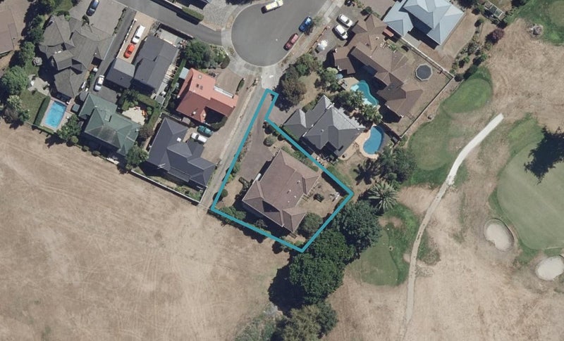 37 Arcus Street, St Andrews, Hamilton - Carousel 1