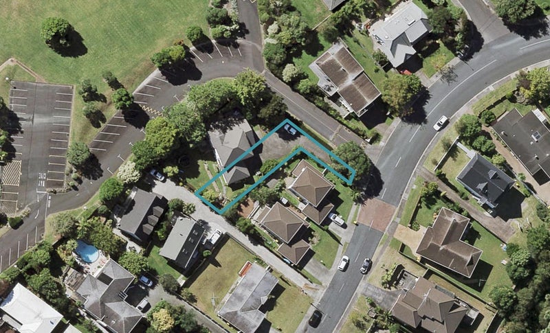 43A Centorian Drive, Windsor Park, Auckland - Carousel 1