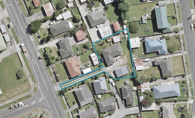 339 George Street, Stokes Valley, Lower Hutt - Carousel 1