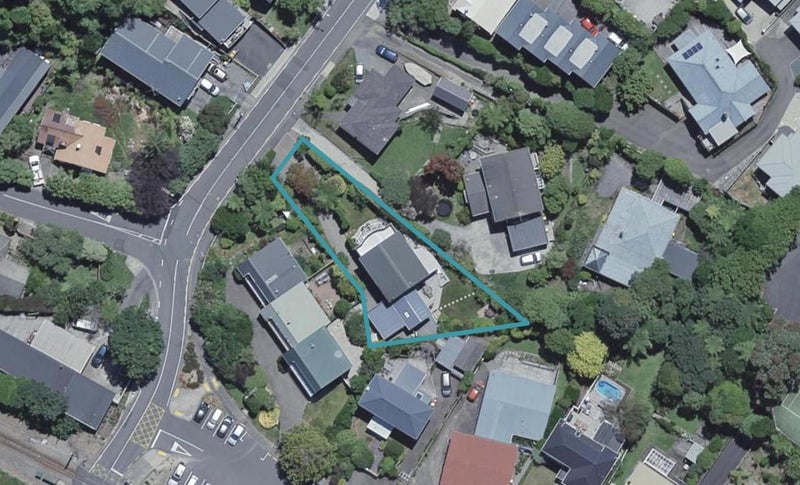 67 Simla Crescent, Khandallah, Wellington - Carousel 1