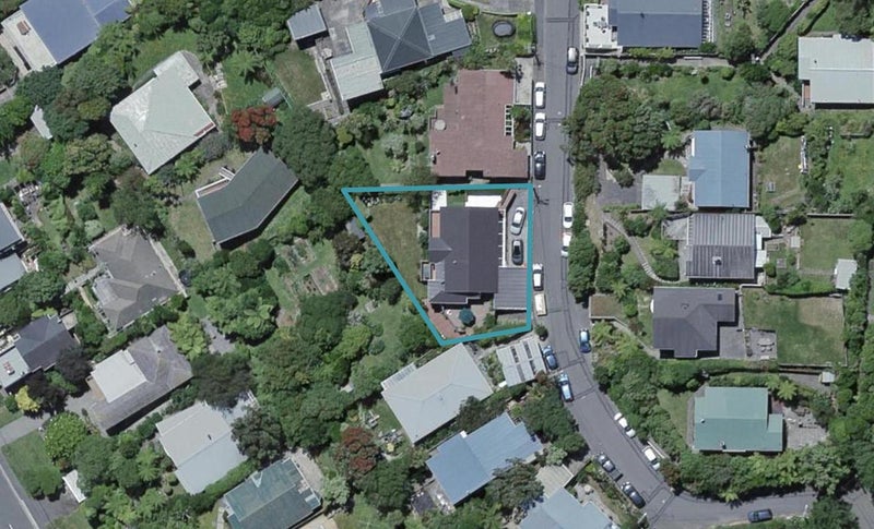 14 Imlay Crescent, Ngaio, Wellington - Carousel 1