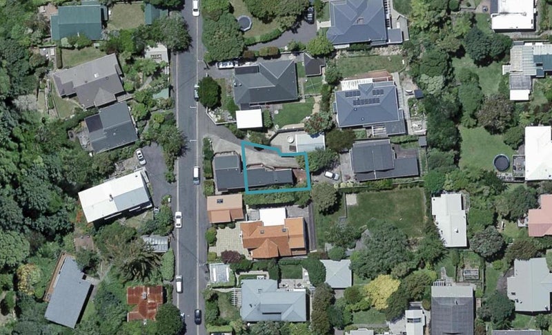 77A Creswick Terrace, Northland, Wellington - Carousel 1