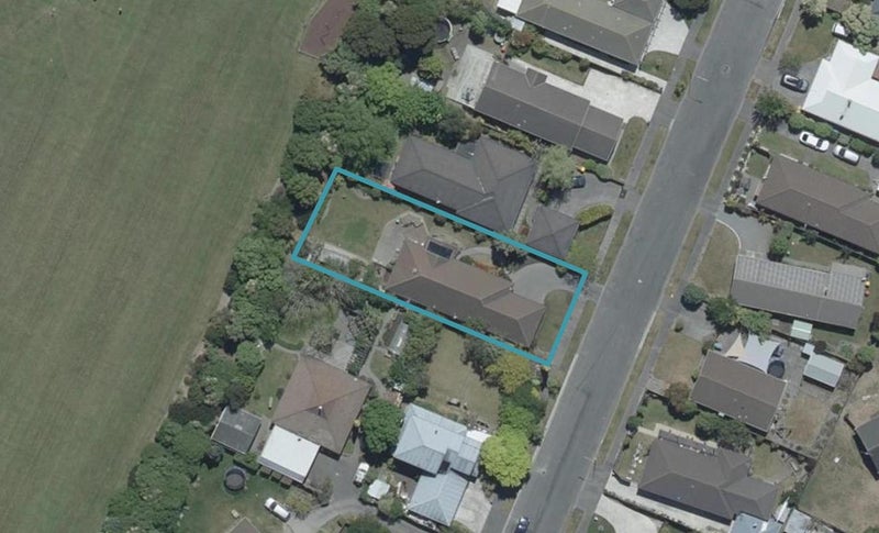 31 Radiata Avenue, Parklands, Christchurch - Carousel 1