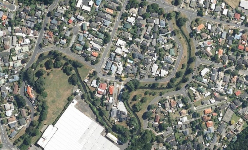 151 Riverside Drive, Waiwhetu, Lower Hutt - Carousel 1