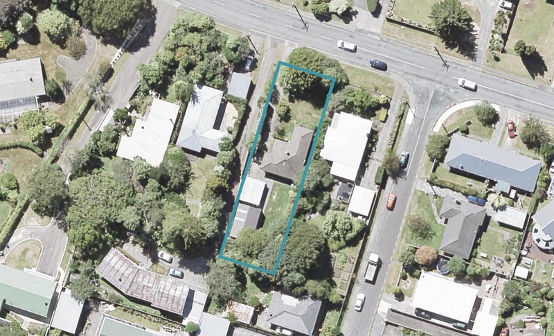 142 Hine Road, Wainuiomata, Lower Hutt - Carousel 1
