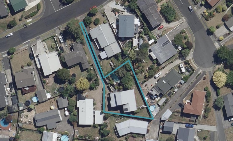 25 Glamis Avenue, Dinsdale, Hamilton - Carousel 1