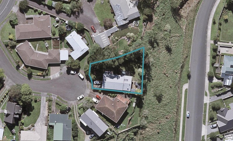 10 Alpine Grove, Upper Vogeltown, New Plymouth - Carousel 1