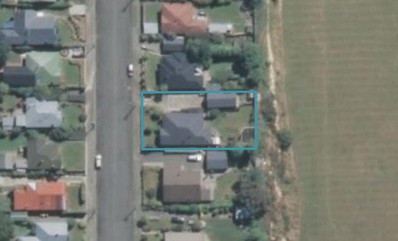 32 Bowker Street, Kensington, Timaru - Carousel 1