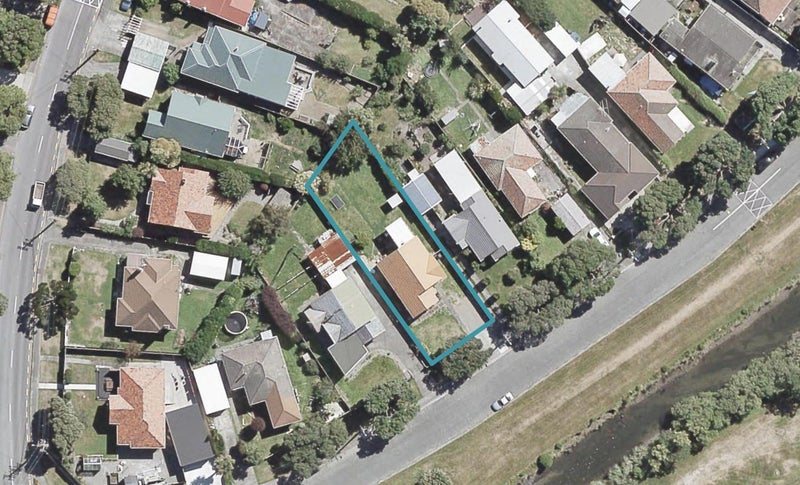 5 Riverside Drive, Waiwhetu, Lower Hutt - Carousel 1