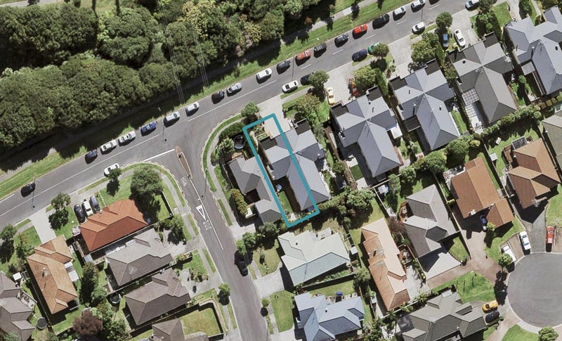 25 Lazurite  DR, Westgate, Auckland - Carousel 1