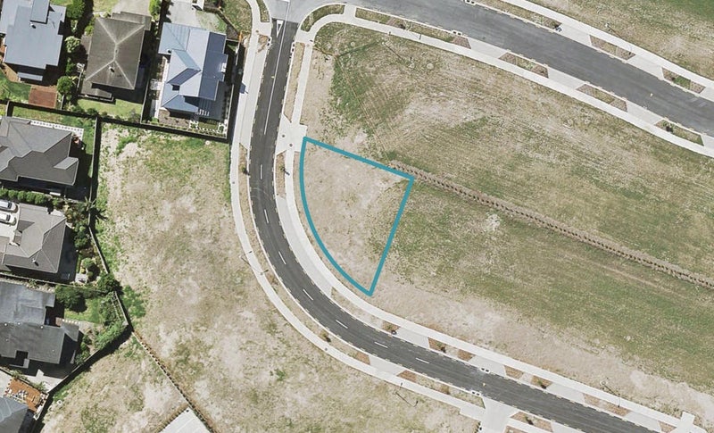 3 Hooten Place, Oteha, Auckland - Carousel 1