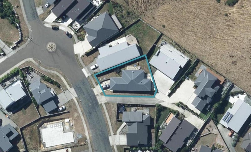 50 Mo Street, Camborne, Porirua - Carousel 1
