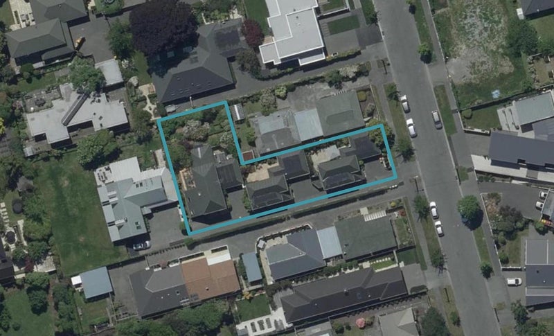 15B Garreg Road, Fendalton, Christchurch - Carousel 1