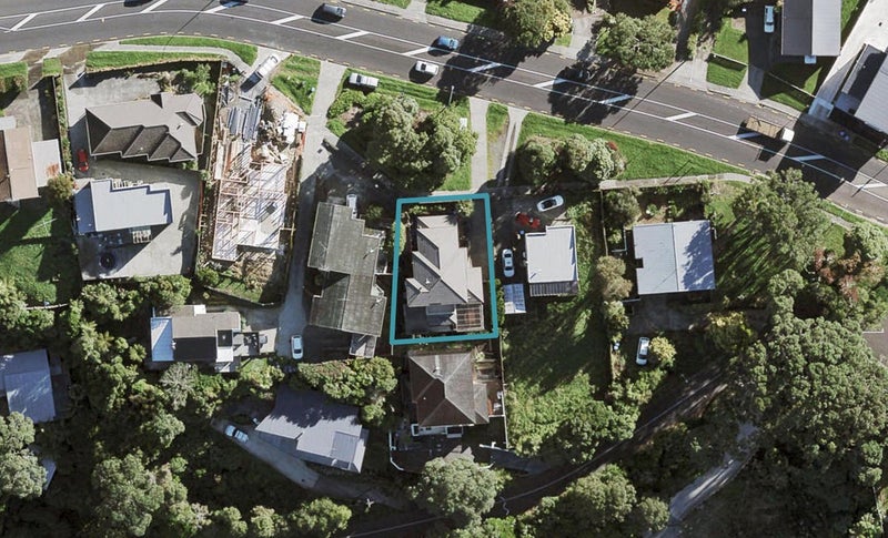 390 Hillsborough Road, Mount Roskill, Auckland - Carousel 1