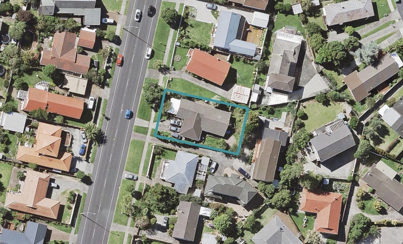 290 Bucklands Beach Road, Bucklands Beach, Auckland - Carousel 1